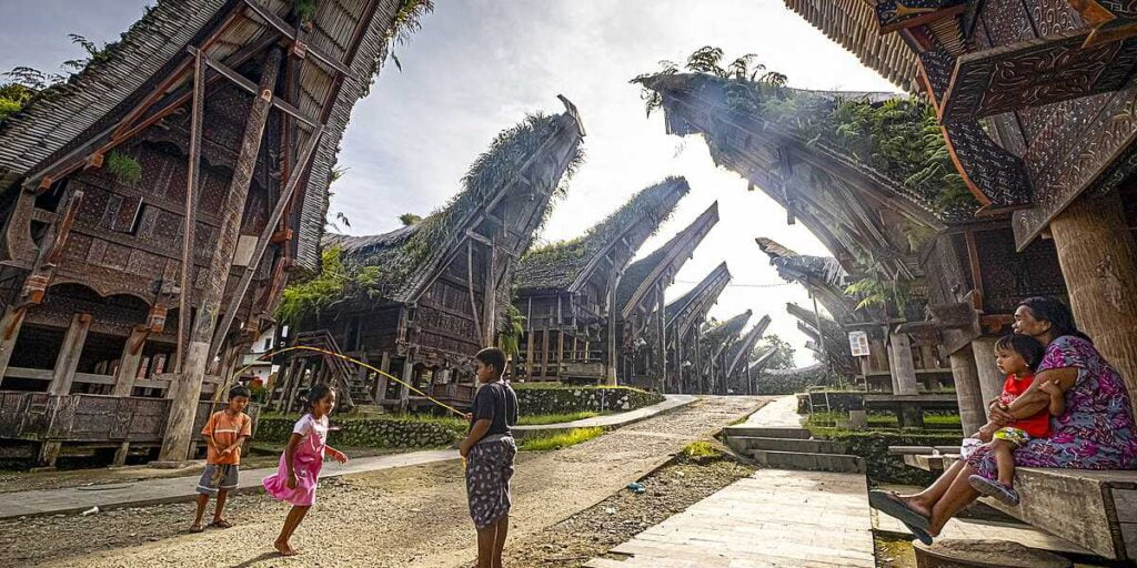 Tongkonan Pallawa Toraja Utara