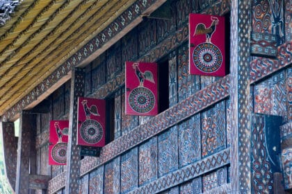 Ragam Motif Ukiran Toraja (Passura’ Toraja)