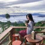 Enjoy a cup of coffee in a cold Batutumonga weather. Repost @winapratiwi2