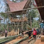 Rambu Solo’ Almh. Helena Pongsibidang (Ne’ Sarna)