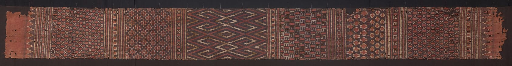 Kain Tenun Tali Tobatu