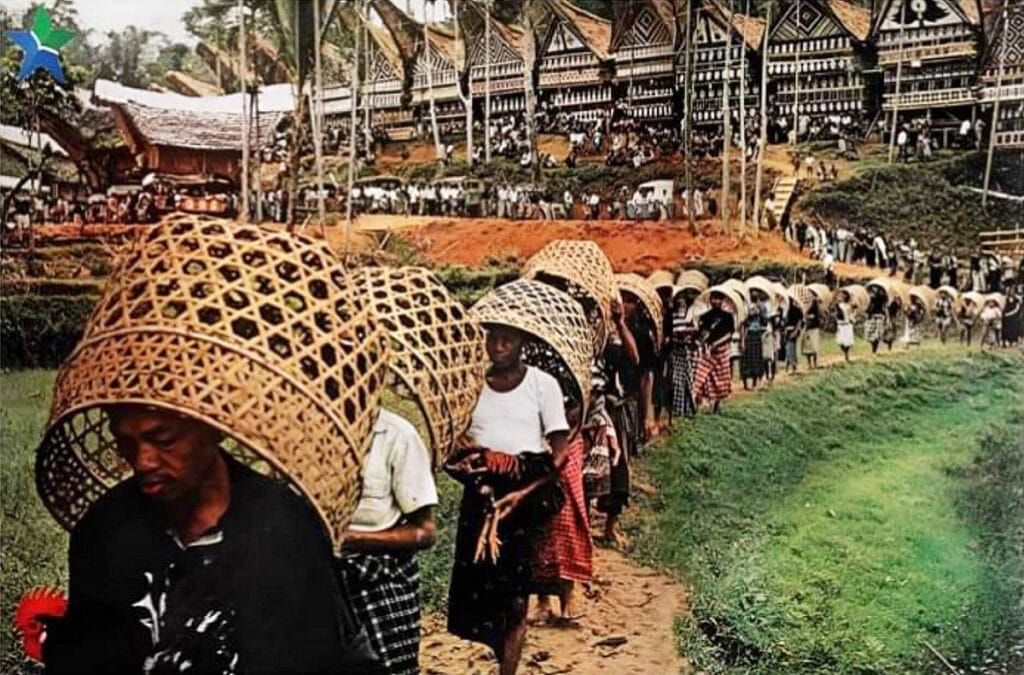 Bulangan Londong (Paramisi) dalam Upacara Adat Pemakaman Suku Toraja